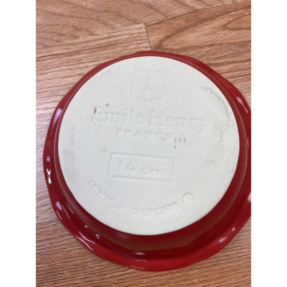 Lot of 2 Emile Henry France‎ 5.5
